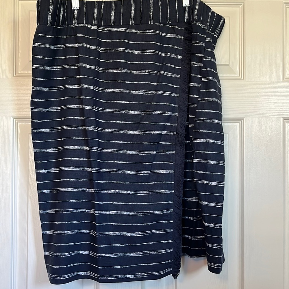 Liz Claiborne Skirt
